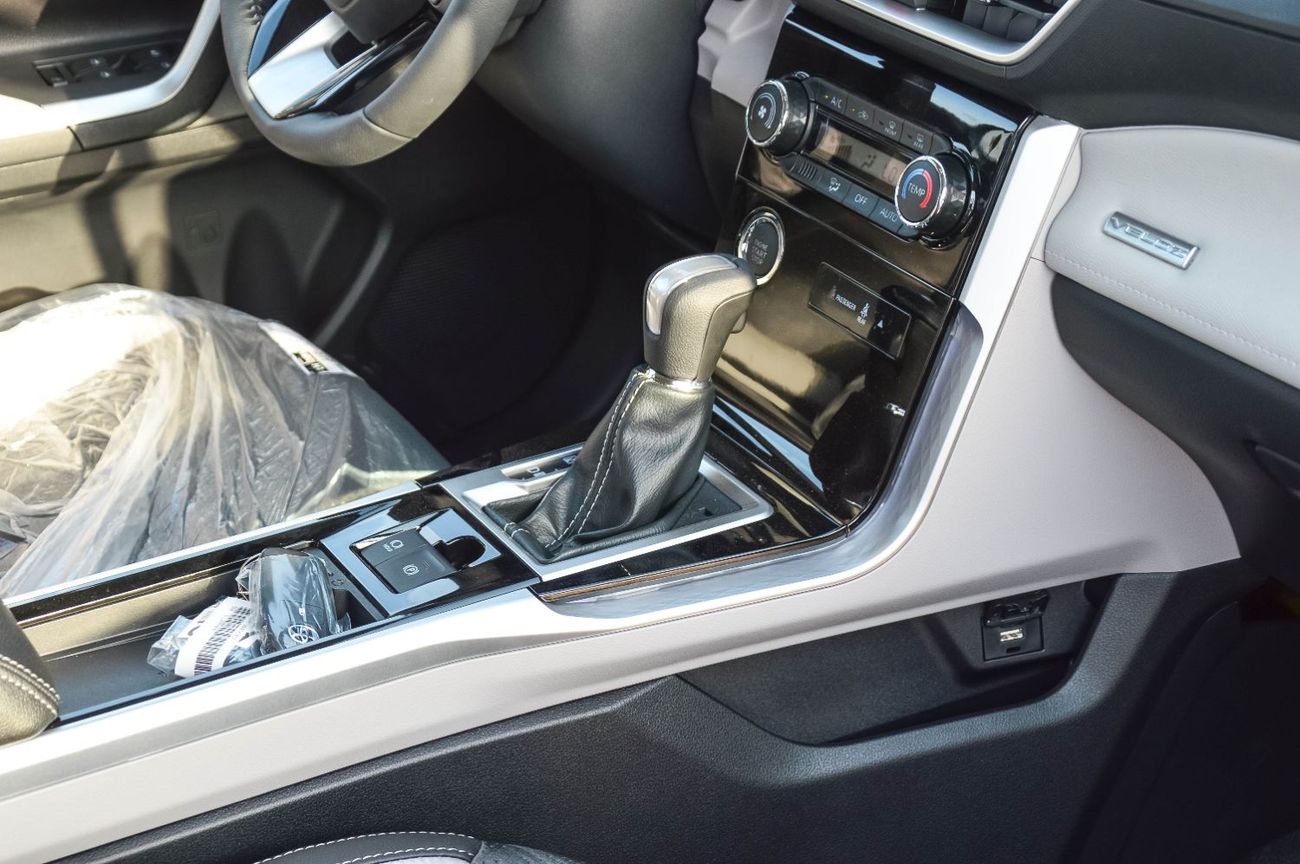 Toyota Veloz TOYOTA VELOZ 1.5L FWD 5DOOR SUV 2025