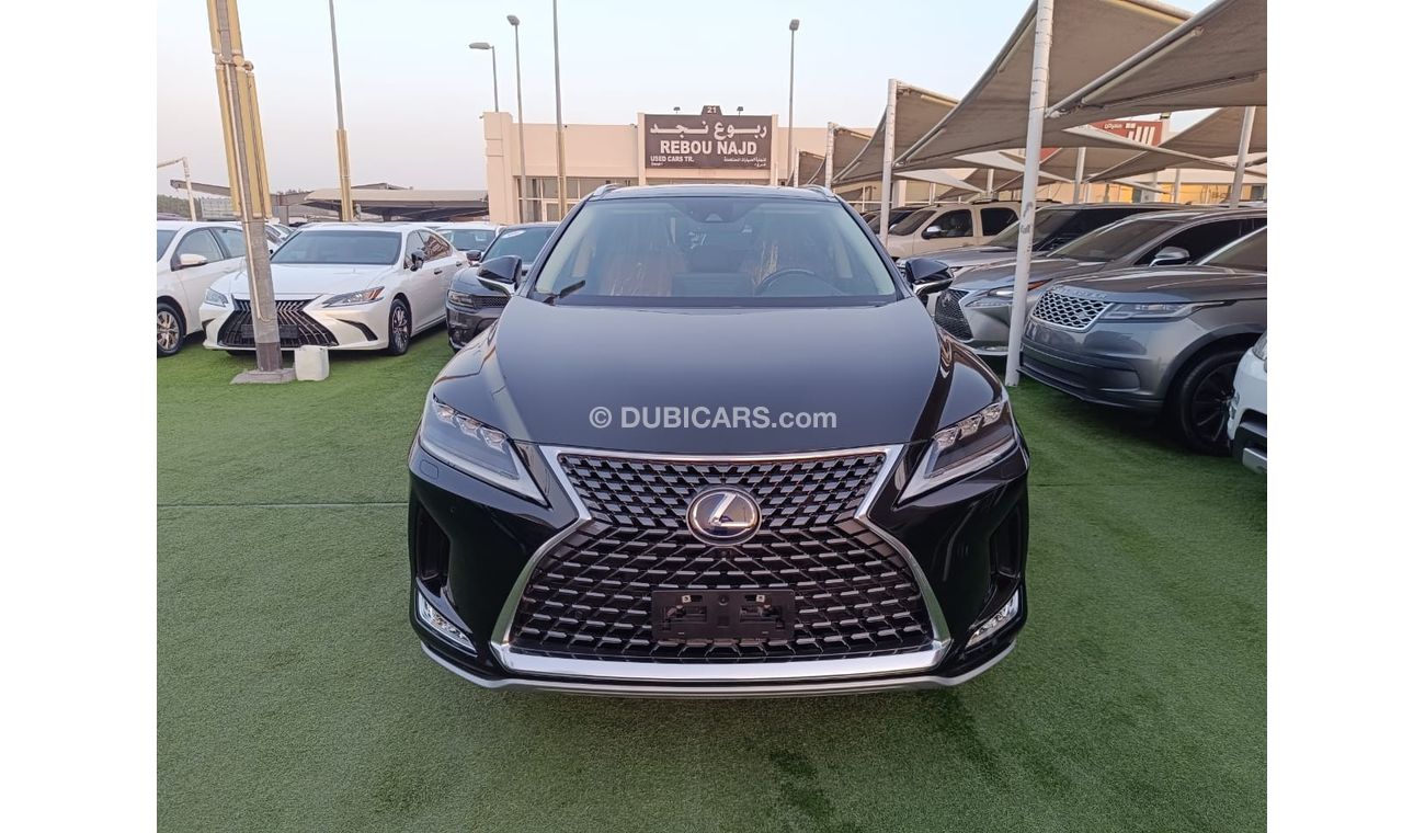 لكزس RX450h بالتينيوم