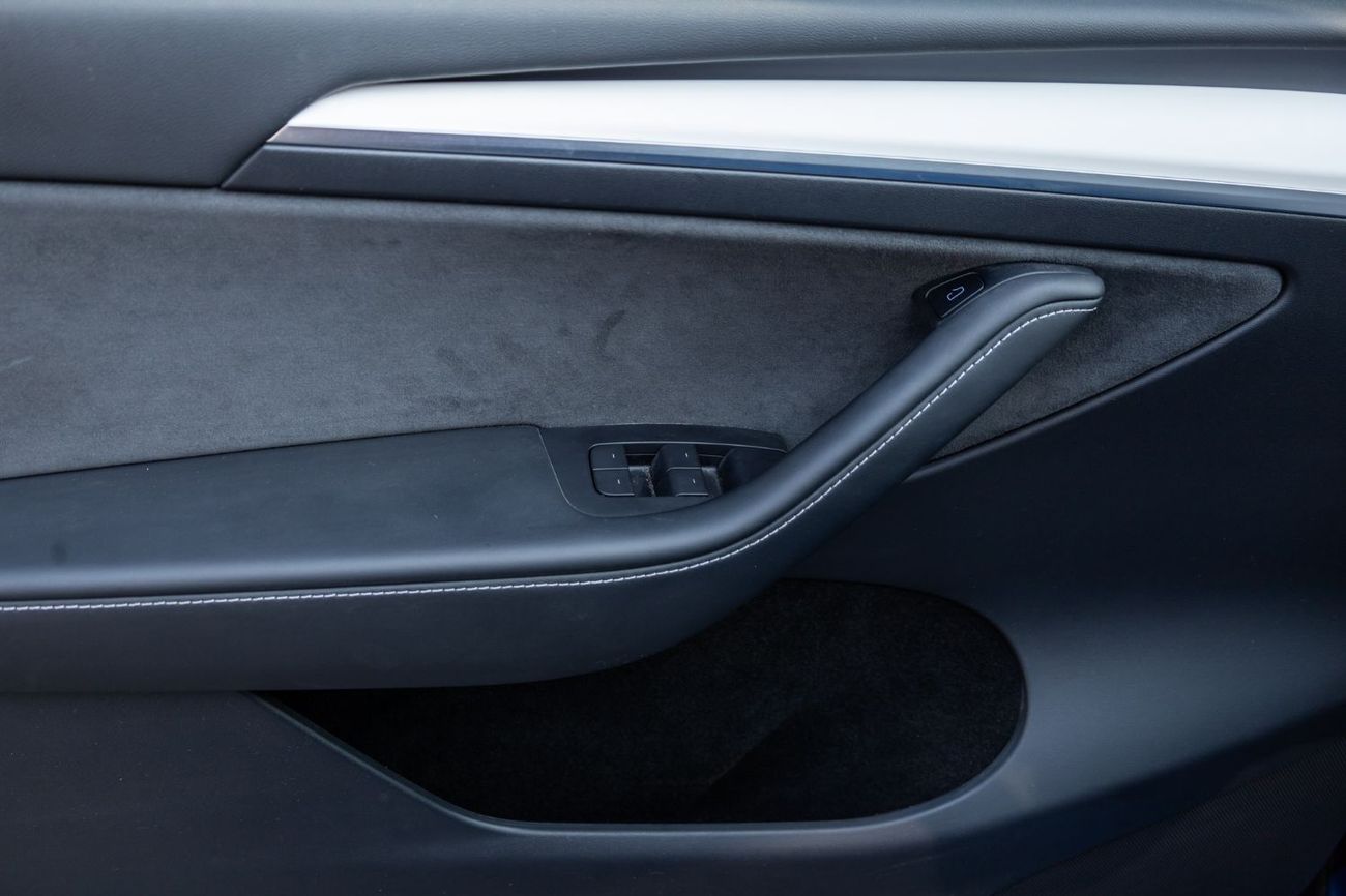 تسلا موديل Y Long Range (AWD)