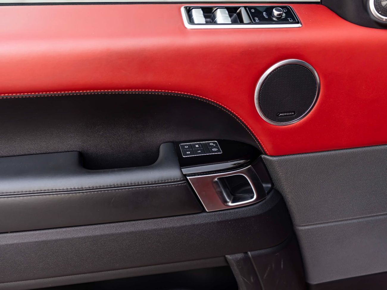 لاند روفر رينج روفر سبورت HSE 3.0L (340 HP)