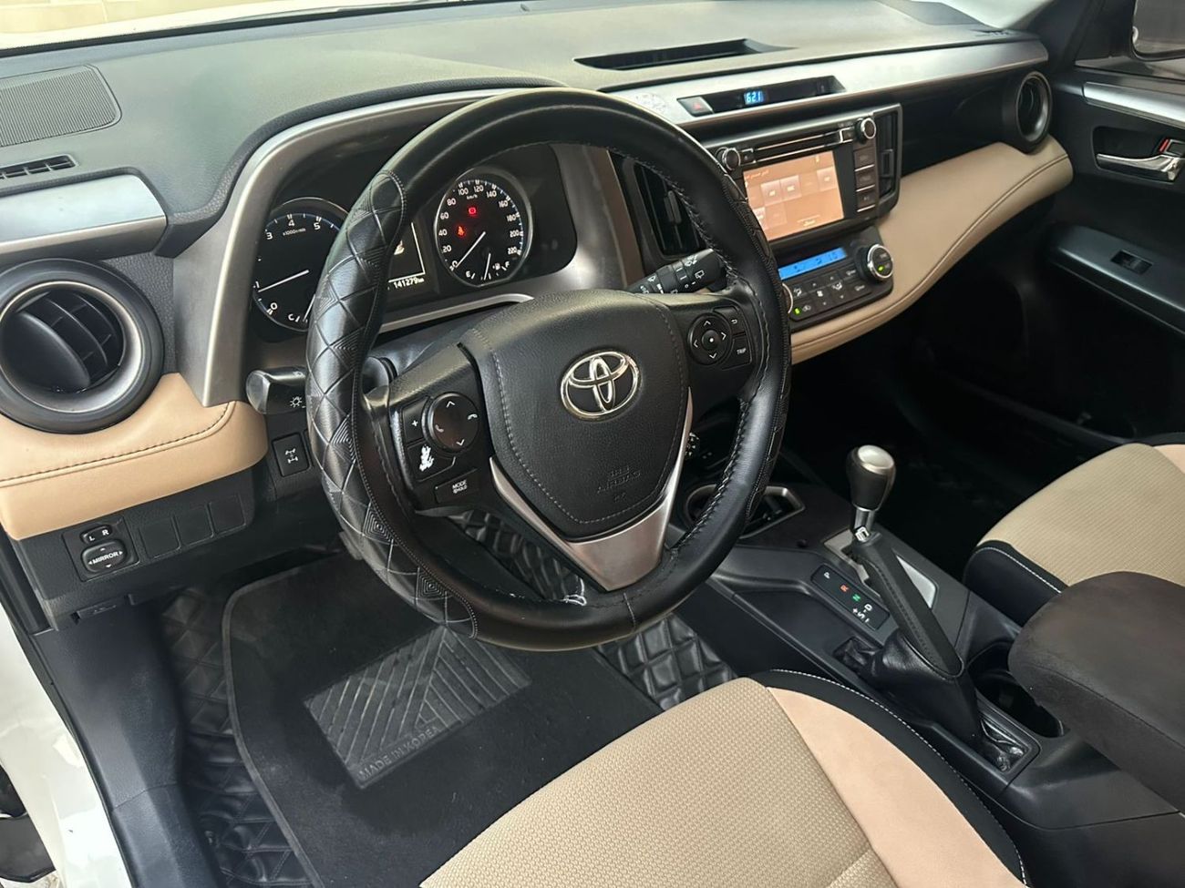 Toyota RAV4 GXR خليجي