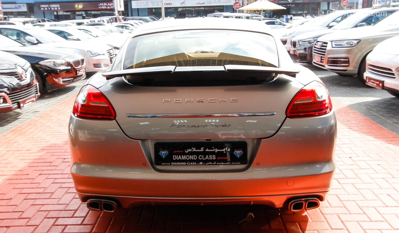 Porsche Panamera Turbo