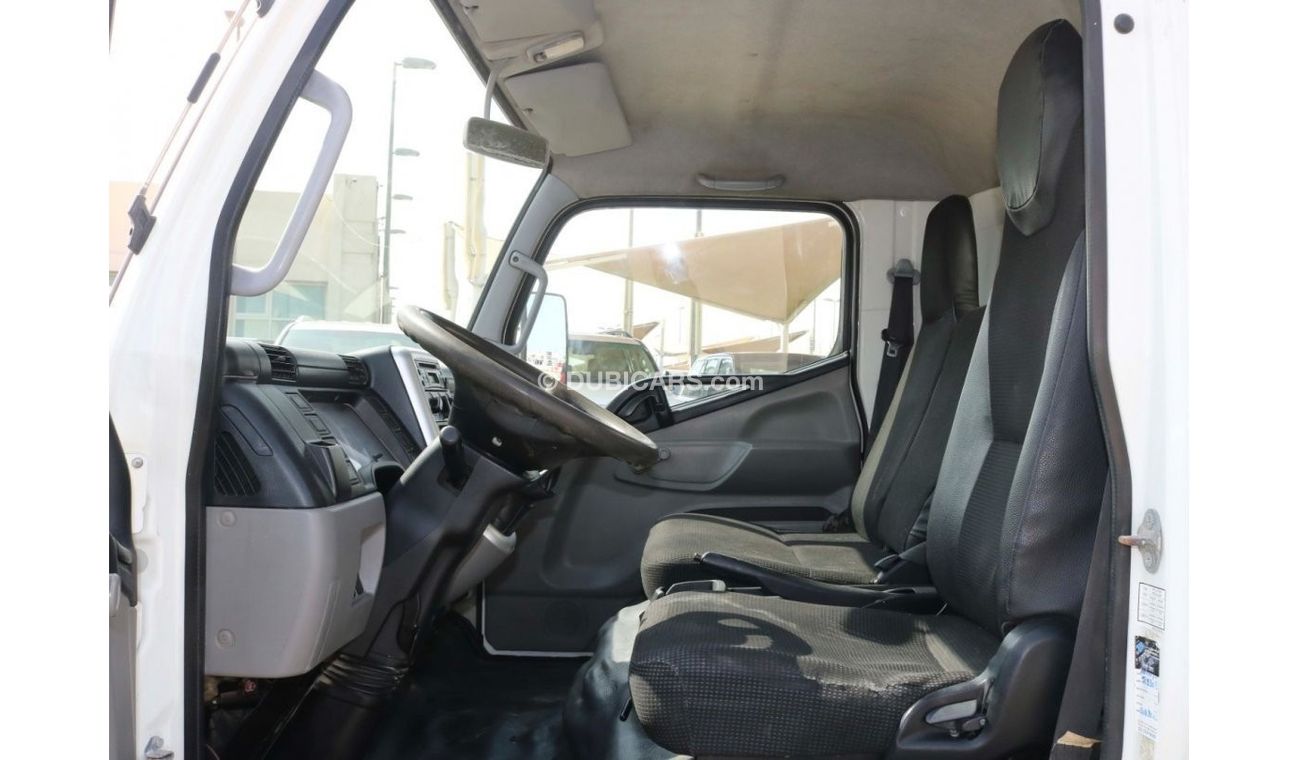 Mitsubishi Fuso Canter 2017 | MITSUBISHI CANTER LONG CHASSIS SHUTTER BOX - WITH GCC SPECS AND EXCELLENT CONDITION