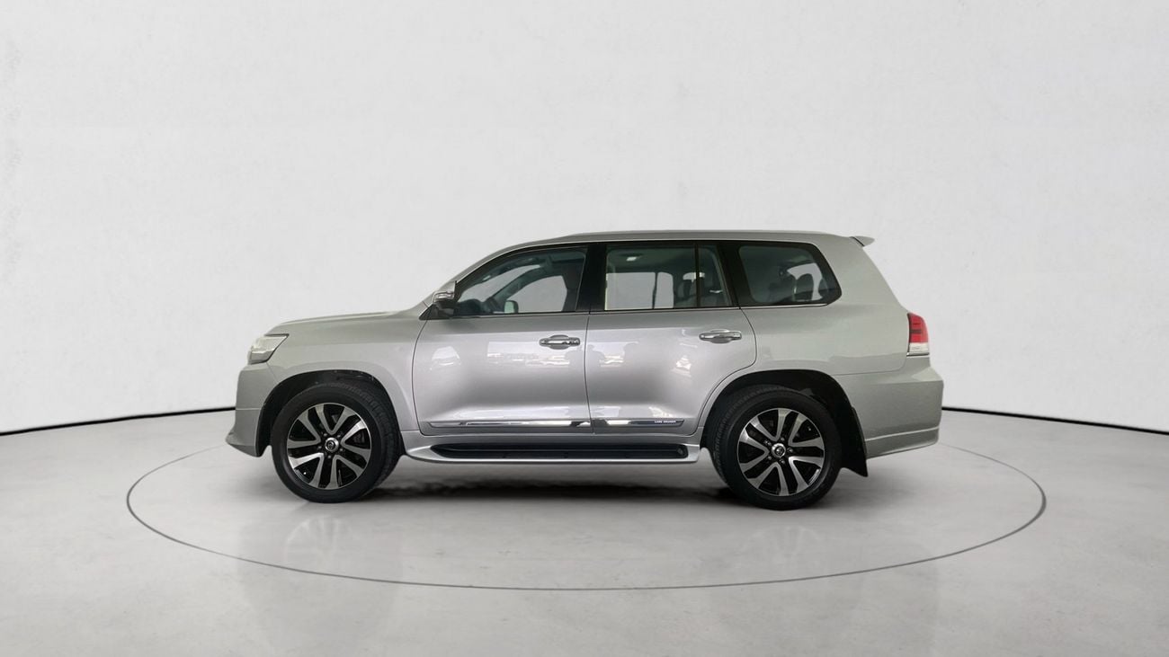 Toyota Land Cruiser VXR | upto AED 20,000 Ramadan Discount | Guaranteed Warranty | 0 Down Payment