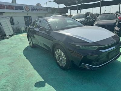 تويوتا كراون TOYOTA CROWN 2.5L HYBRID FULL OPTION 2026 GCC FULL OPTION GCC SPECS