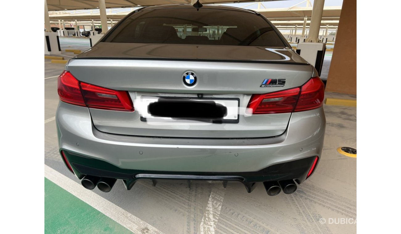 بي أم دبليو M5 Competition