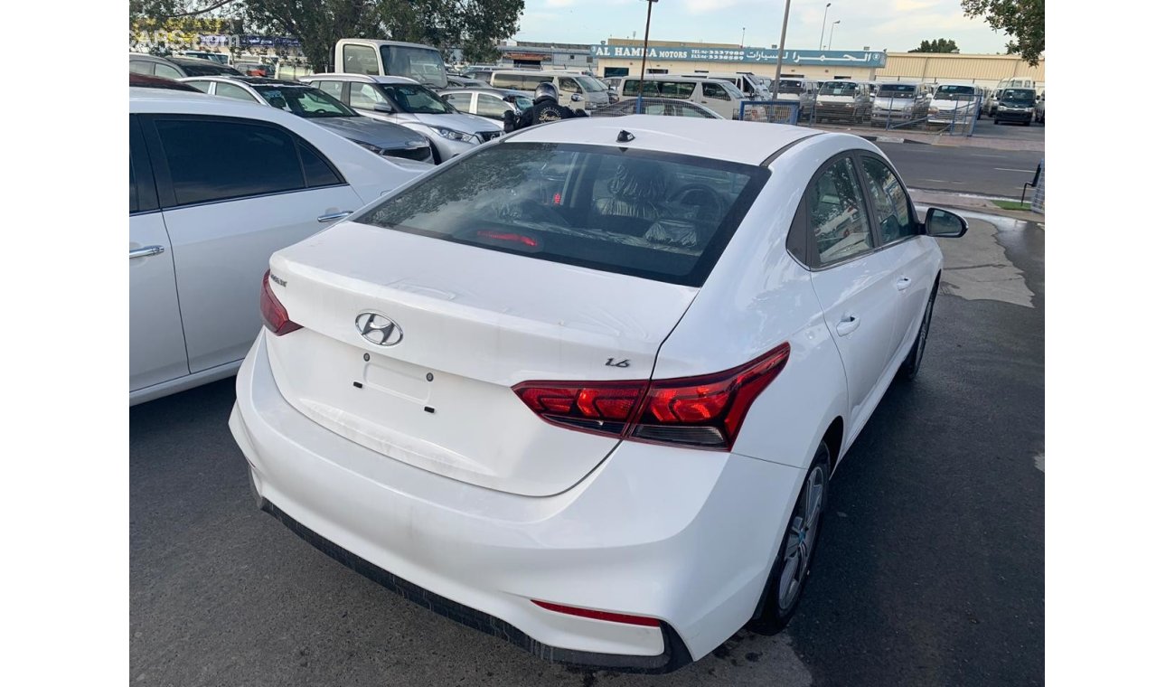 Hyundai Accent 1.6 with sun roof