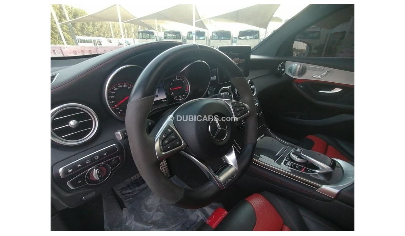 مرسيدس بنز GLC 63