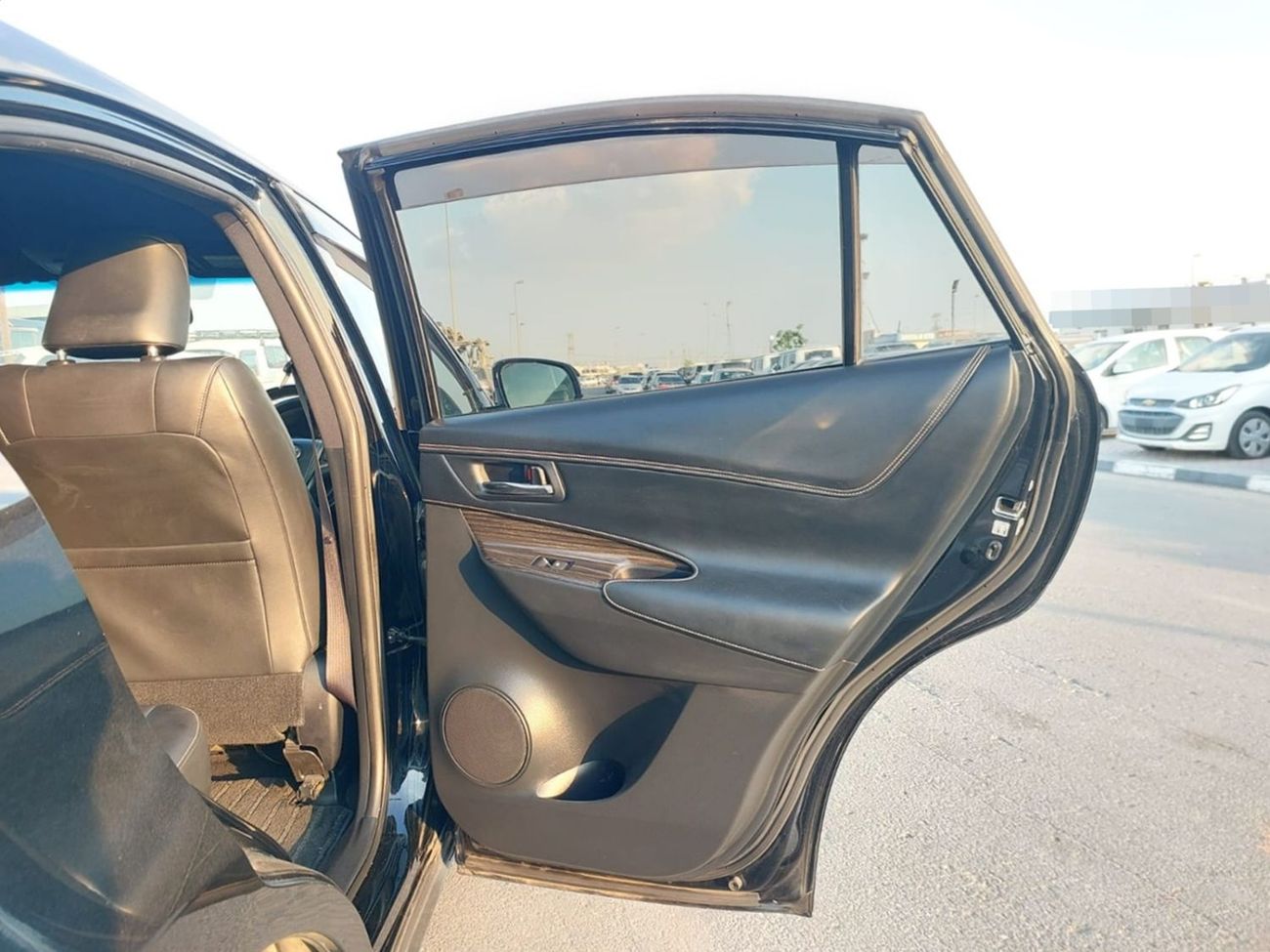 Toyota Harrier TOYOTA HARRIER SUV RHD 2016 MODEL 2.0 L PETROL AUTOMATIC(PM89761)