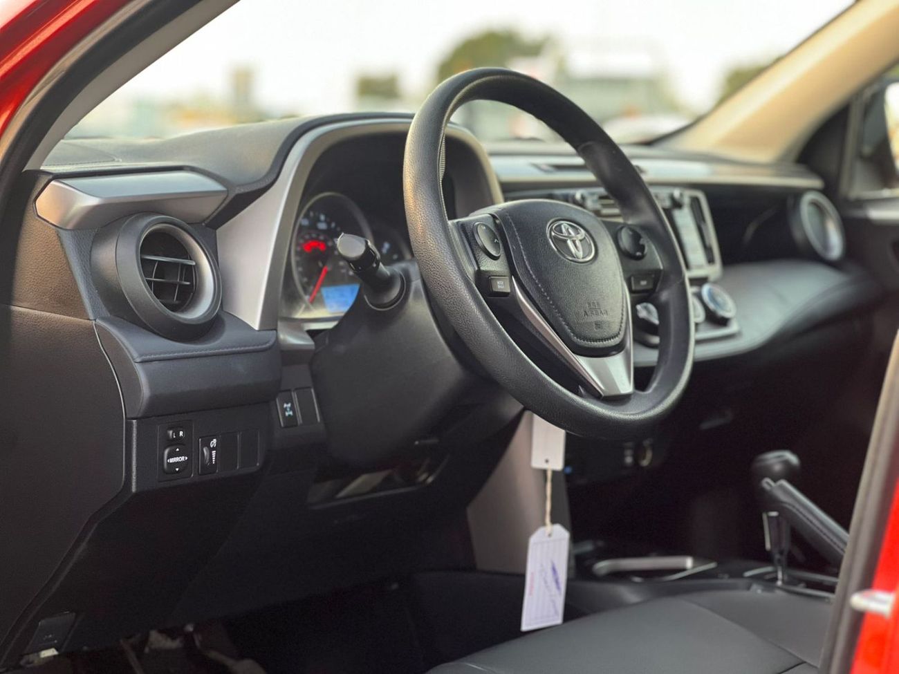 Toyota RAV4 2016 Toyota RAV4 - Midoption 2.5L V4 - Rear Camera - Leather Seat - AWD 4x4