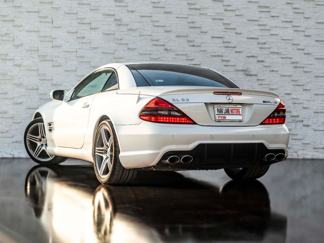 Mercedes-Benz SL 63 AMG AMG CONVERTIBLE