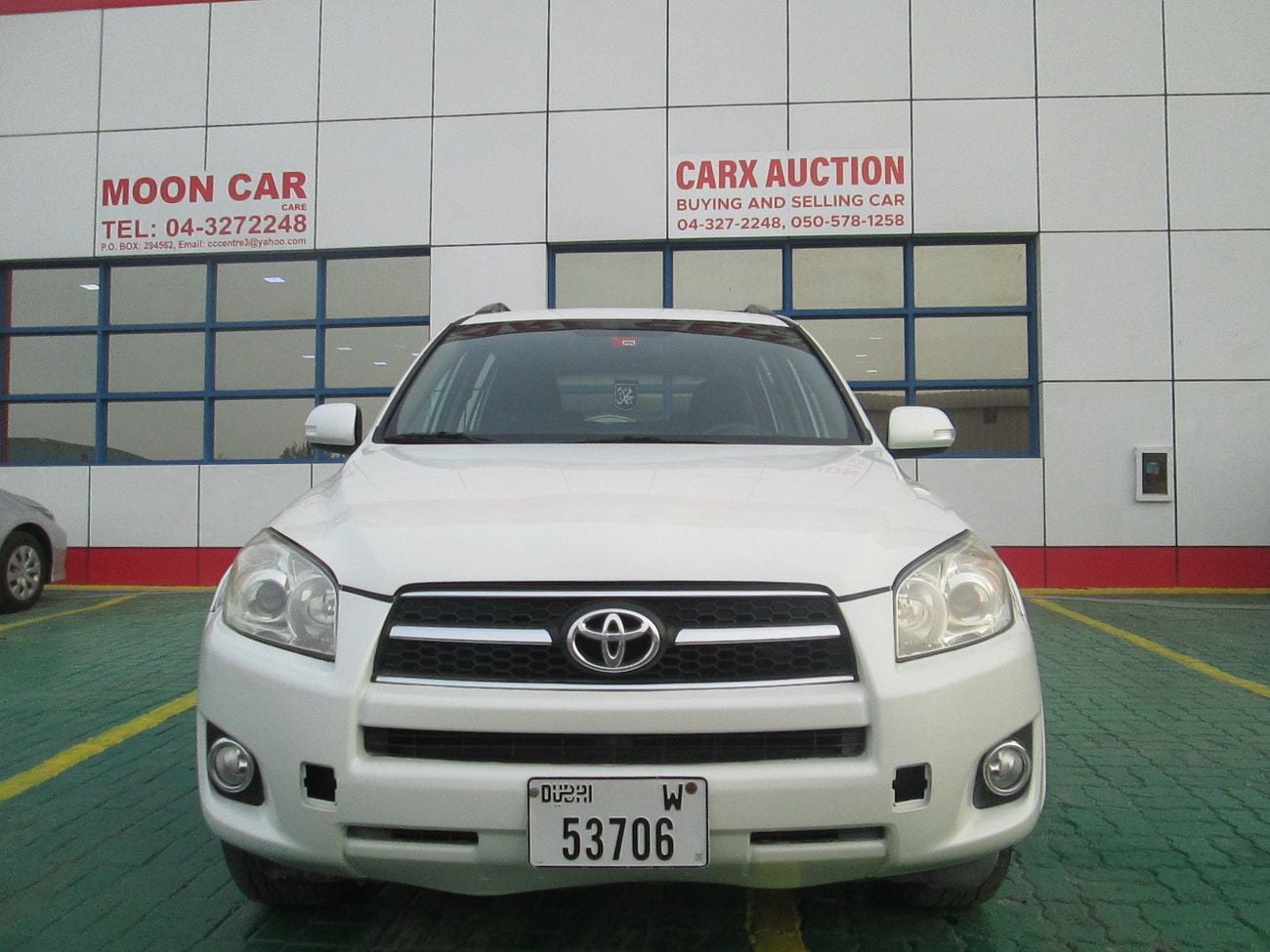 Toyota RAV4 2.5L MID OPTION GOOD CONDITION LOOKING NICE (ONLY CASH)