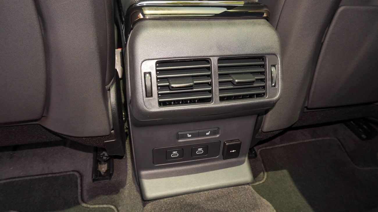 Land Rover Range Rover Velar SE P250 DYNAMIC 2025!! FIVE YEARS WARRANTY!! THREE YEARS SERVICE CONTRACT