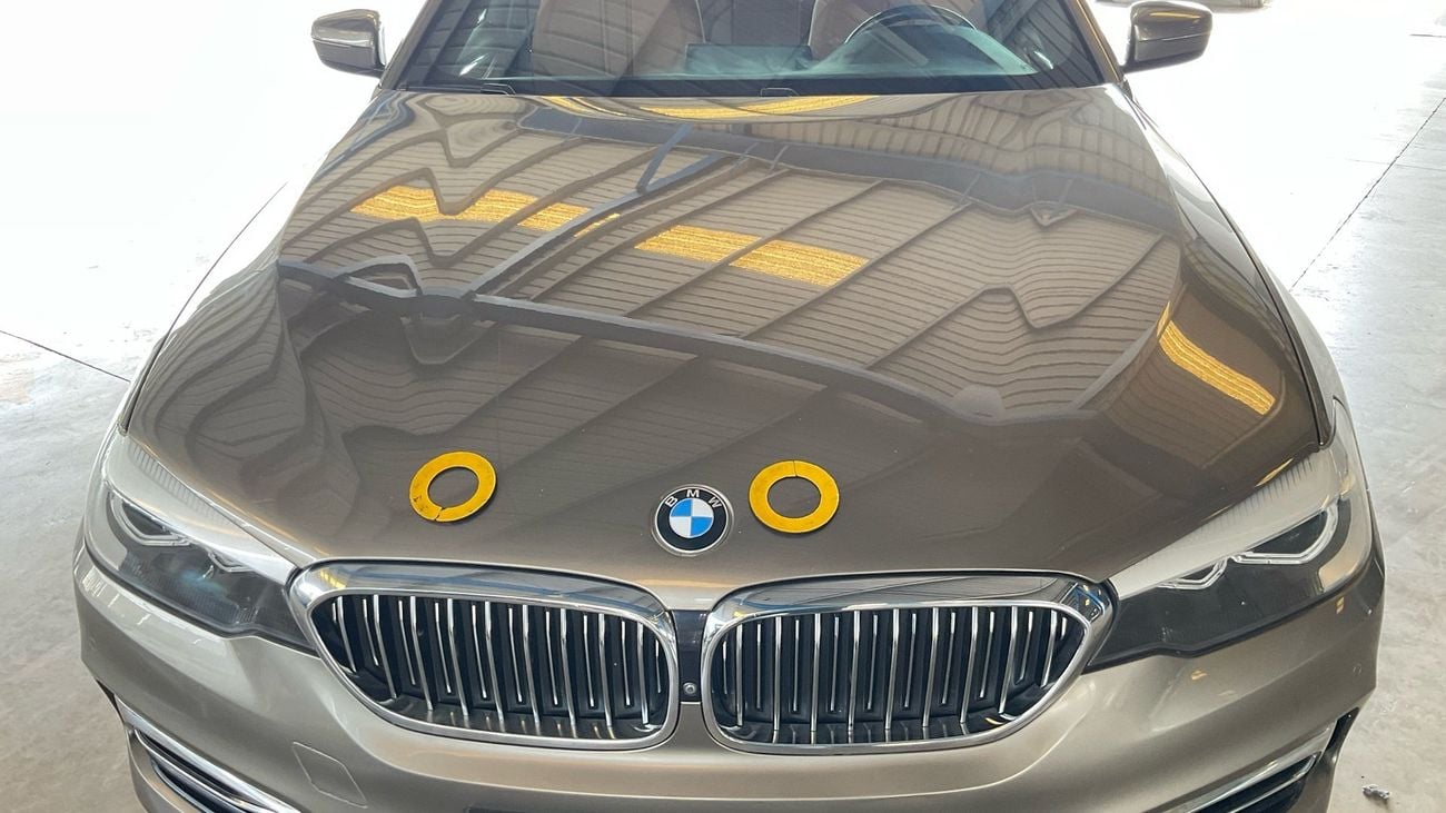 بي أم دبليو 530i LUXURY | شامل الضمان | 0 ﺪﻔﻋﺓ ﺃﻮﻟﻯ