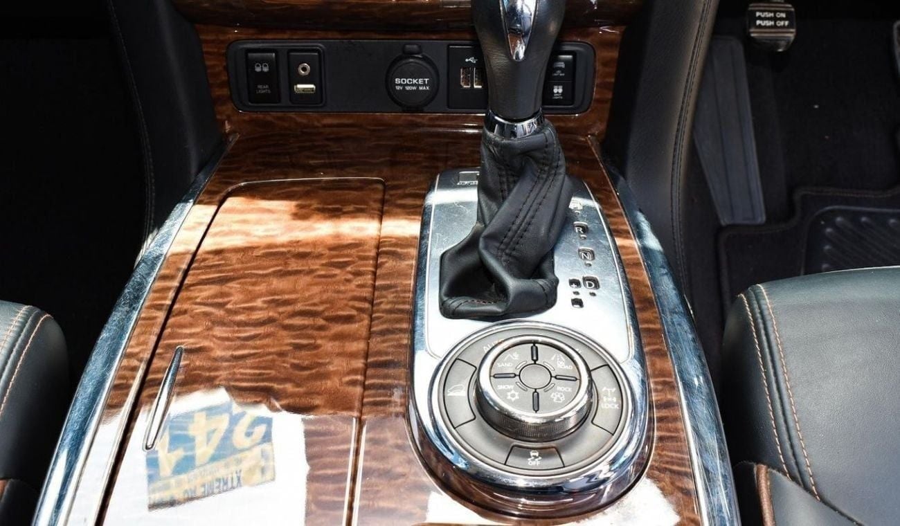 نيسان باترول LE T2