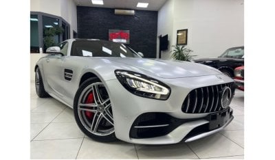 مرسيدس بنز AMG GT S