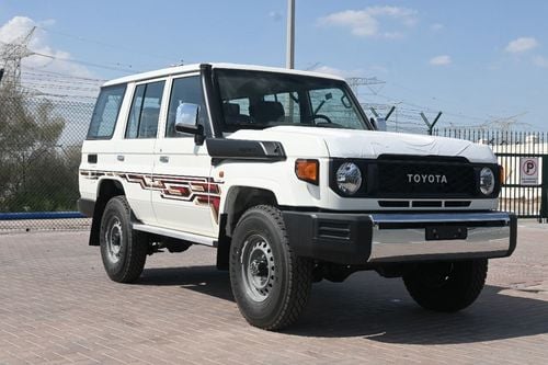 تويوتا لاند كروزر 70 2024 Toyota Land Cruiser LC76 LX-E (5-Door) Hardtop 4.5L V8 Diesel M/T 4x4 Export Only