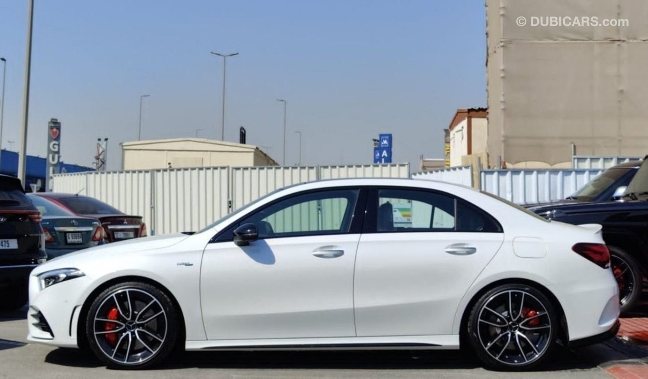 Mercedes-Benz A 35 AMG Premium + AMG Under Warranty 2022 GCC