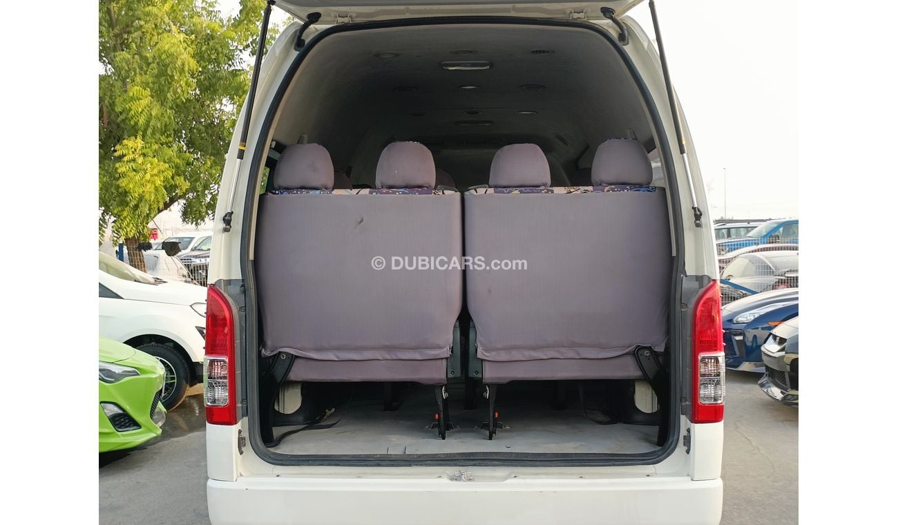 Toyota Hiace 2.7L Petrol / Manual Gear Box / Good Condition (CODE # 48022)