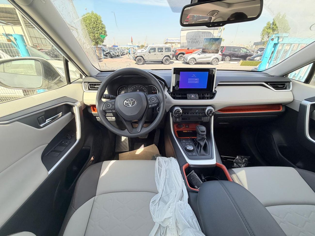 تويوتا راف ٤ 2.5L Adventure