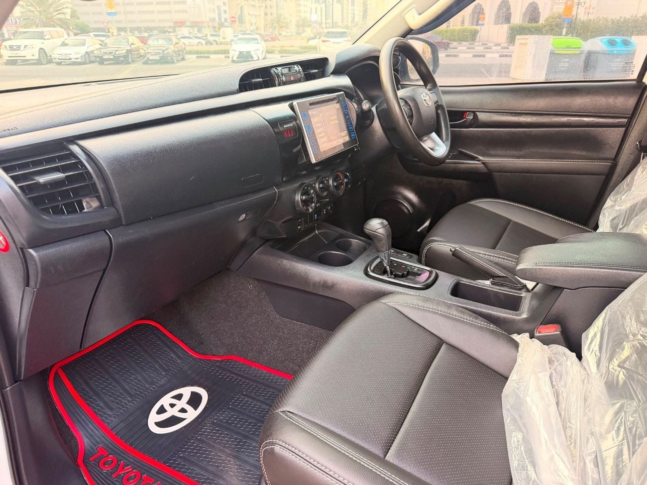 تويوتا هيلوكس SR With Upgrade GR Sport shape