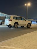 Toyota Land Cruiser VXR