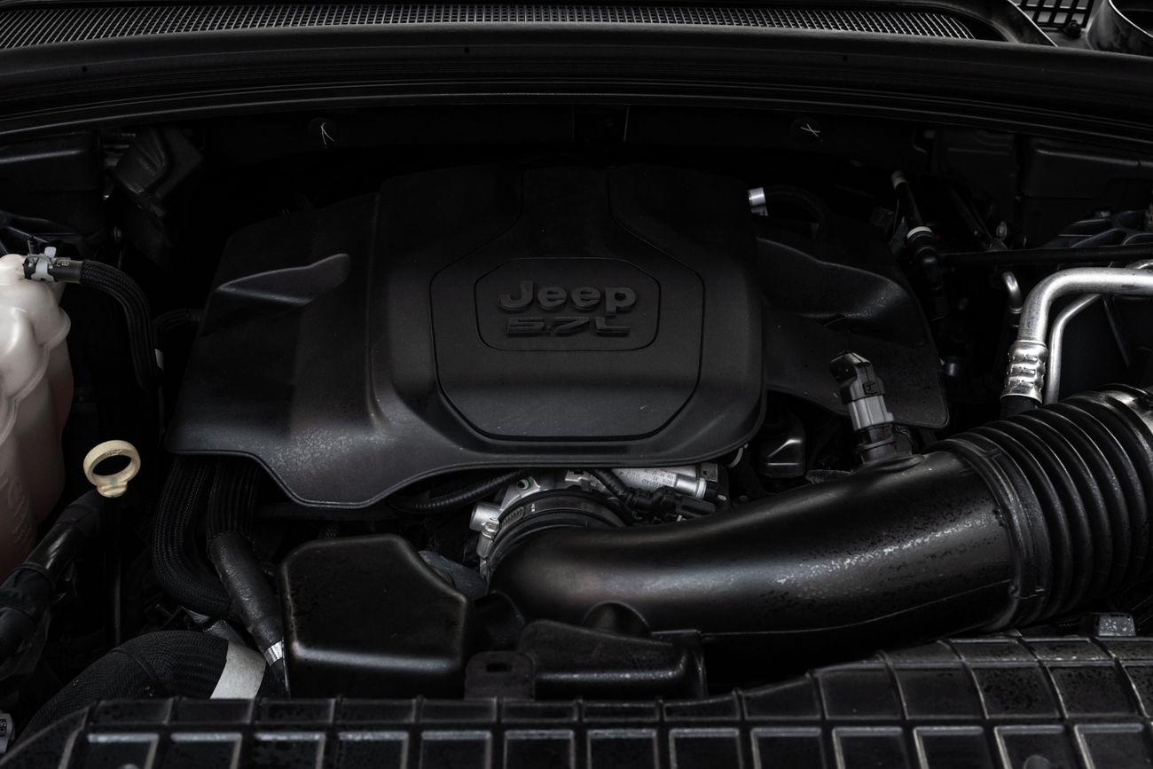 جيب جراند شيروكي Summit Grand Cherokee Summit | 4,407 P.M | 0% Downpayment | JEEP WARRANTY!