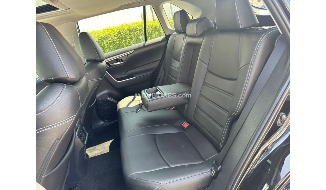 Toyota RAV4 VXR HEV Rav4 xle Hybrid 2021 4x4 full option