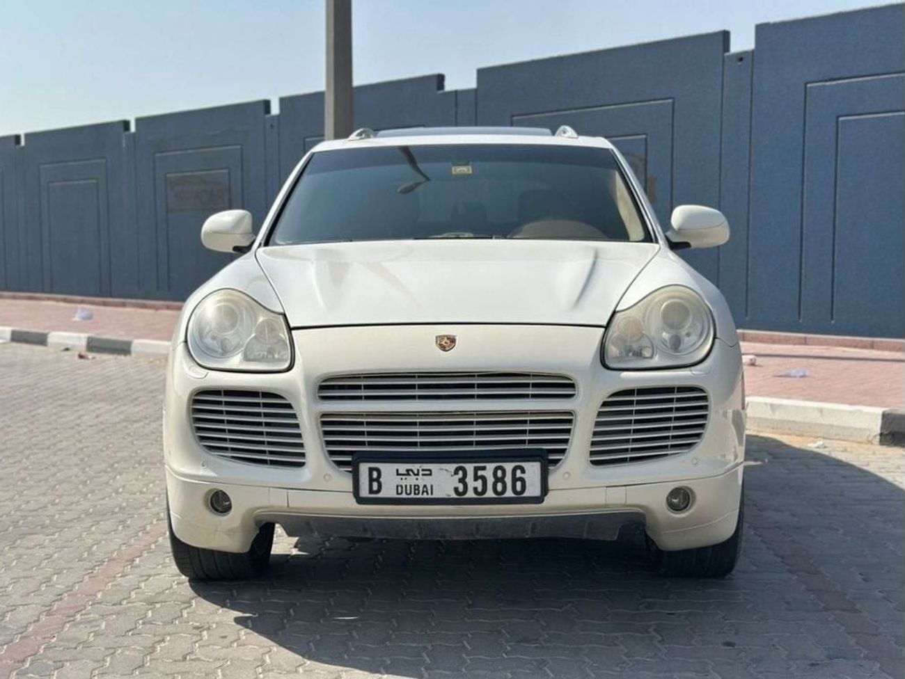 Porsche Cayenne Porsche Cayenne Turbo S | 4.5L V8 6AT (521 HP) | 2006 | GCC Specs | First Owner