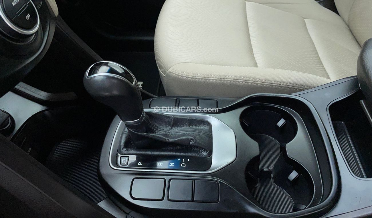 Hyundai Grand Santa Fe GLS 3.3 | Zero Down Payment | Free Home Test Drive