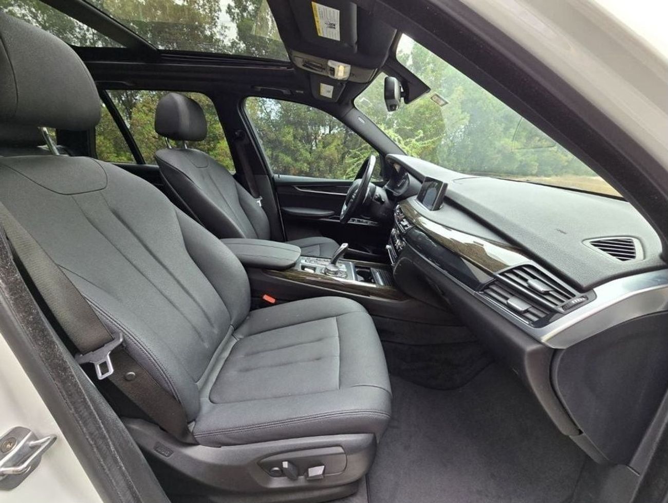 بي أم دبليو X5 40i xLine 3.0L (5 Seater) BMW X5e Xdrive40e 2018 //CLEAN TITLE //ORIGINAL PAINT //ACCIDENTS FREE