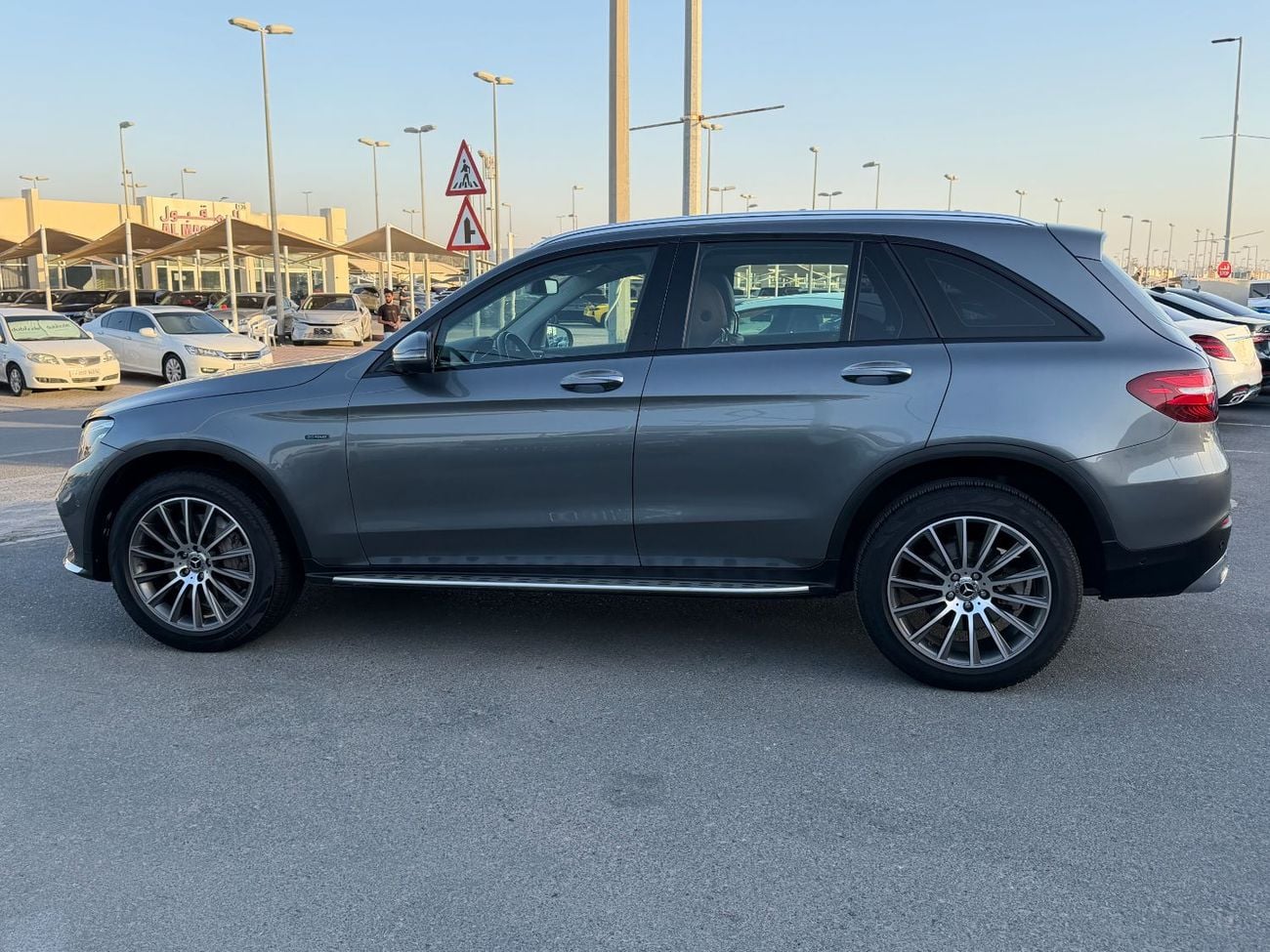 Mercedes Benz GLC350E 4MATIC
