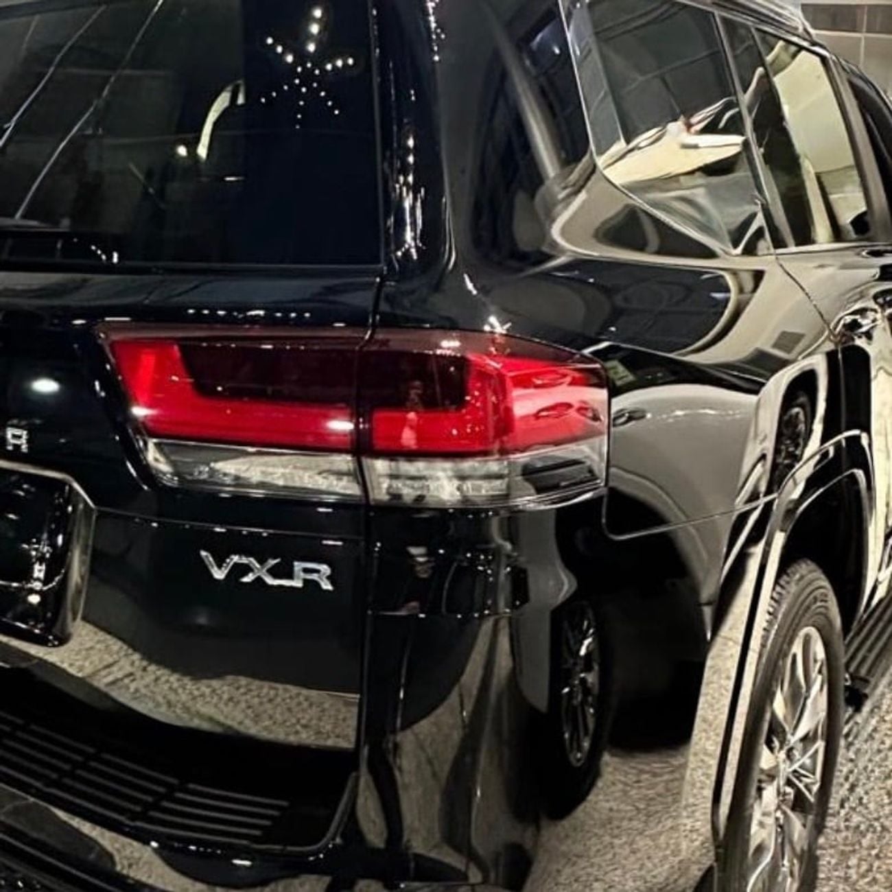 Toyota Land Cruiser VXR