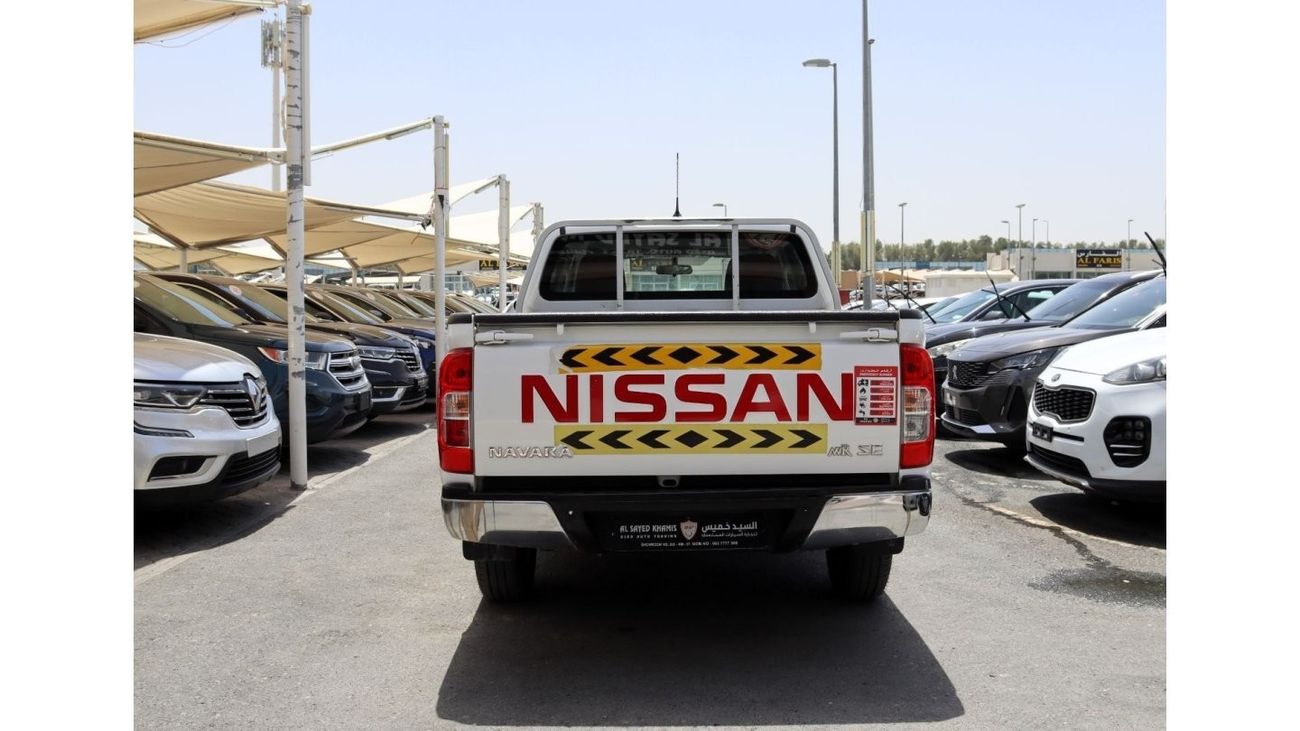 Nissan Navara CSF ACCIDENTS FREE - GCC - PERFECT CONDITION INSIDE OUT - AUTOMATIC GEAR - AUTOMATIC WINDOWS