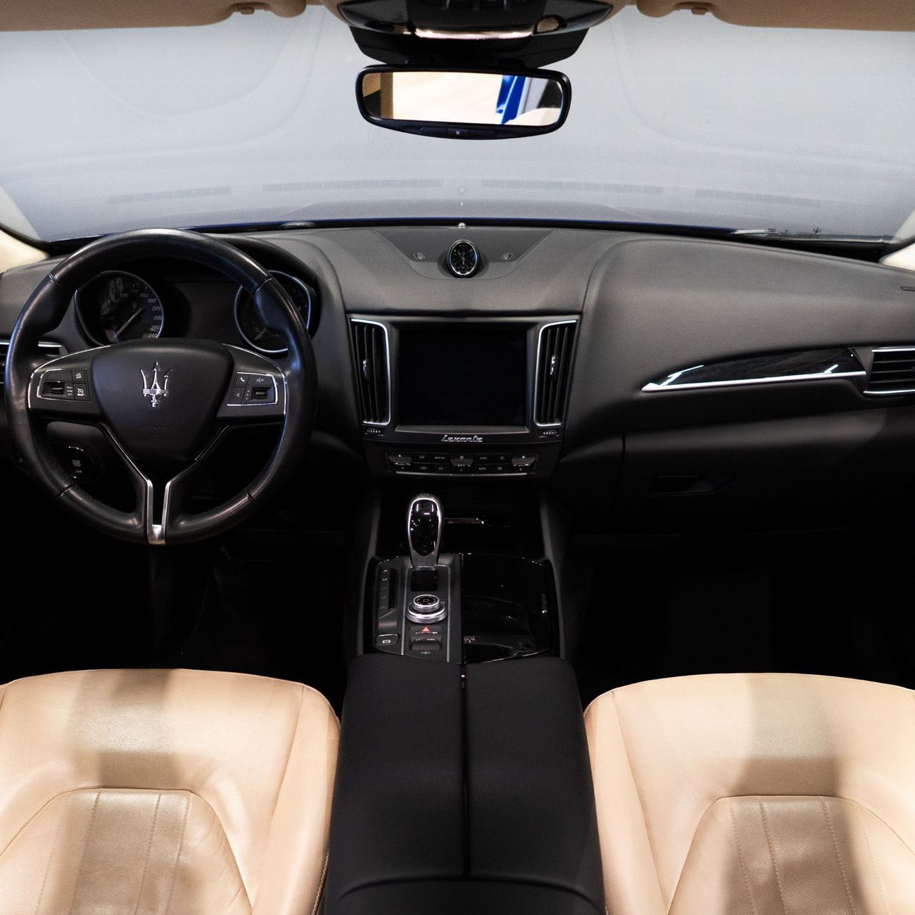 Maserati Levante Std 3.0L (345 HP) AED 2,269 pm • 0% Downpayment • Maserati Levante Q4 • 1 Year Warranty