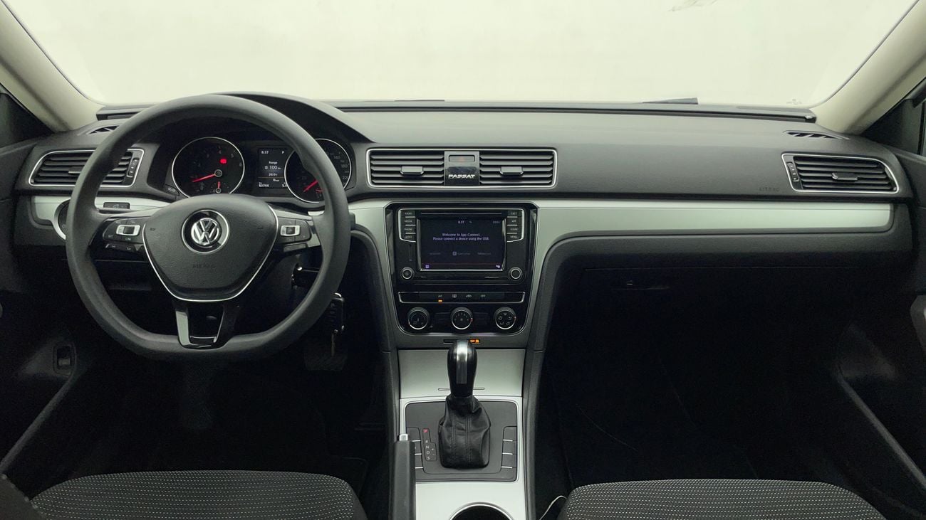 فولكس واجن باسات 2018 S | AED 673/Month | 0 DP | 30 Day Return | Warranty | Service History