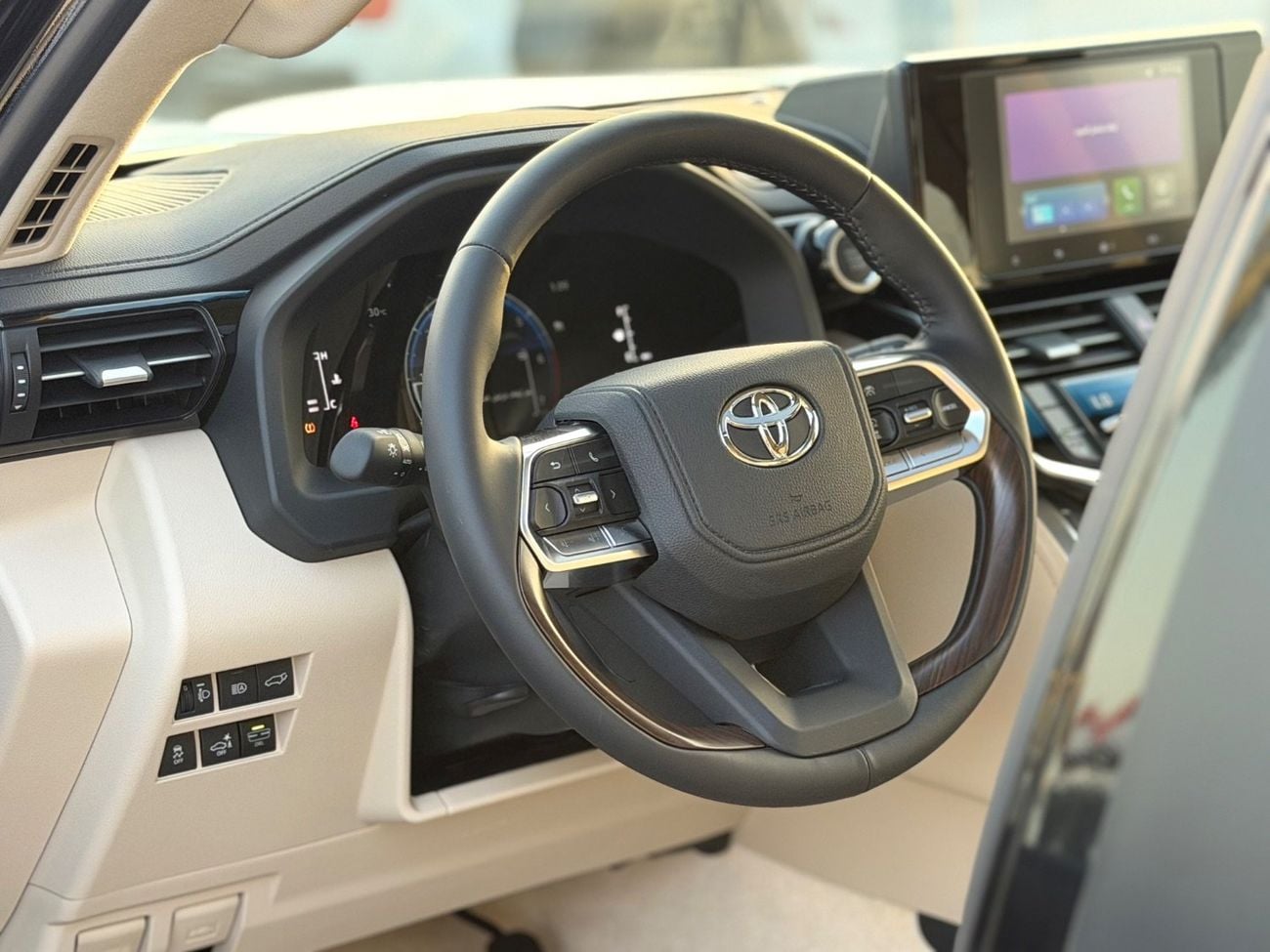 Toyota Land Cruiser GXR | 4.0L | V6 | 2026