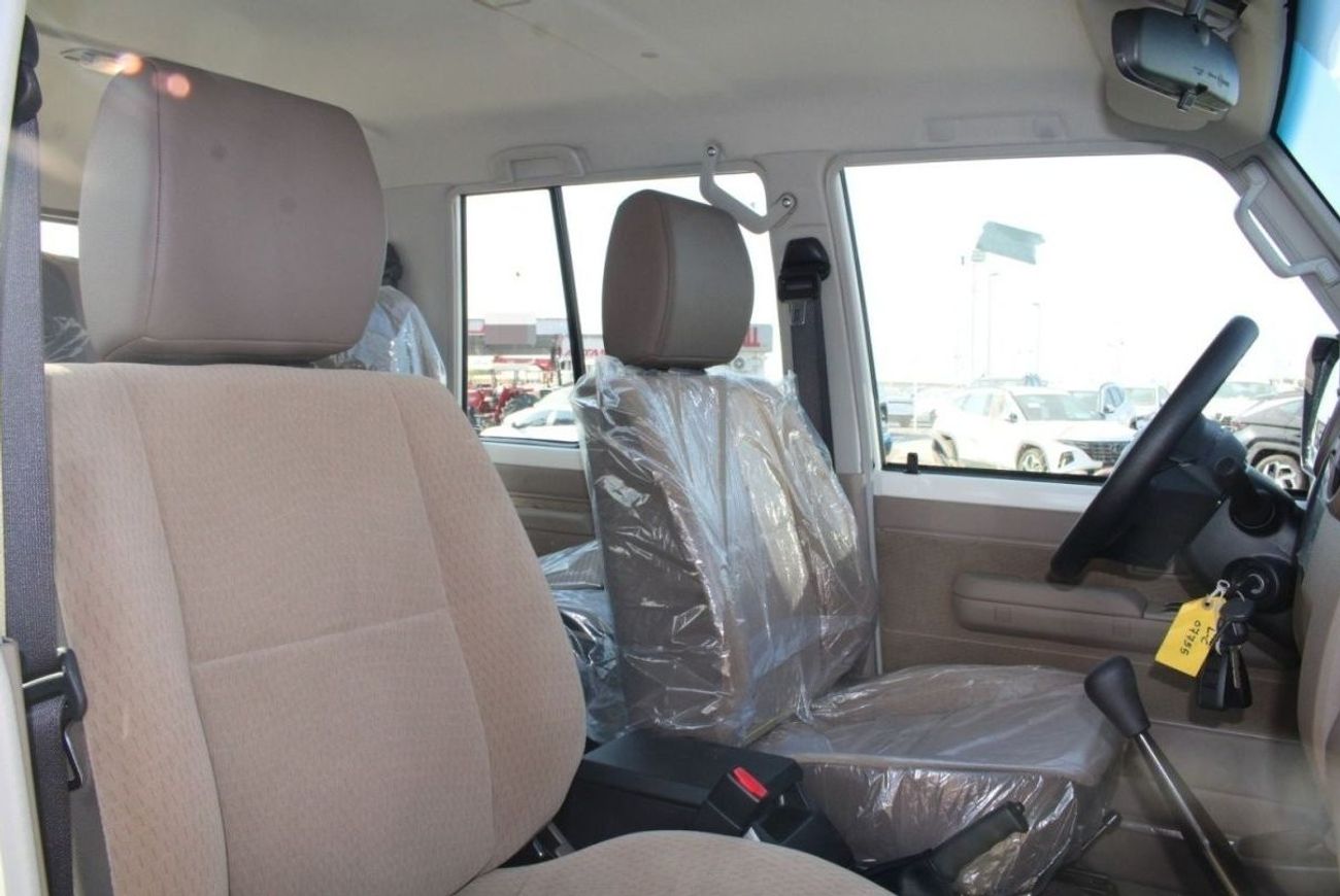 تويوتا لاند كروزر TOYOTA LANDCRUISER 76 4.5L V8 DIESEL E GRADE MANUAL