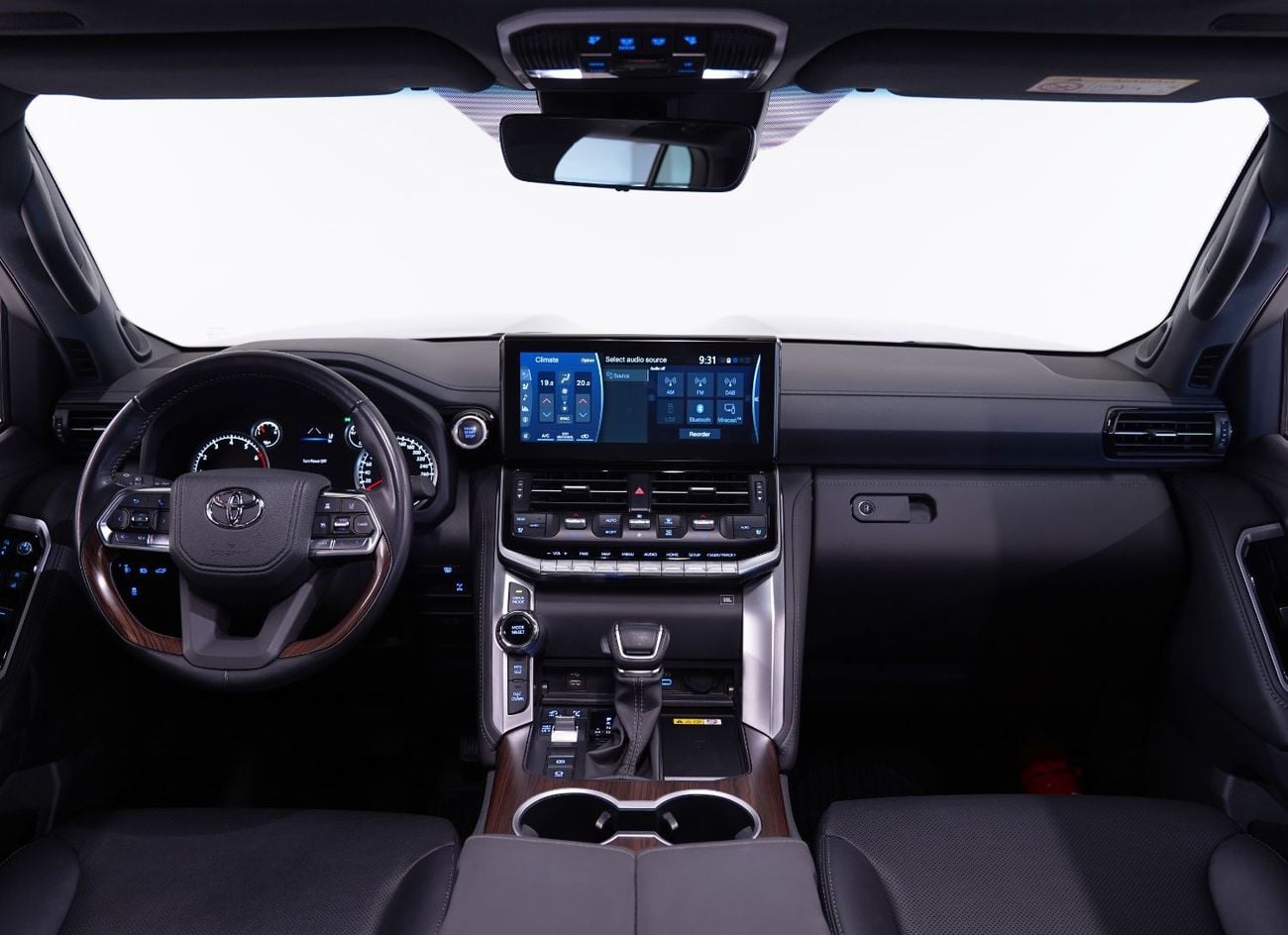 Toyota Land Cruiser GXR 3.5L 2023 Toyota Land Cruiser 409 TT, Toyota Warranty + Service Pack, 7 Seater, Full Option, GCC