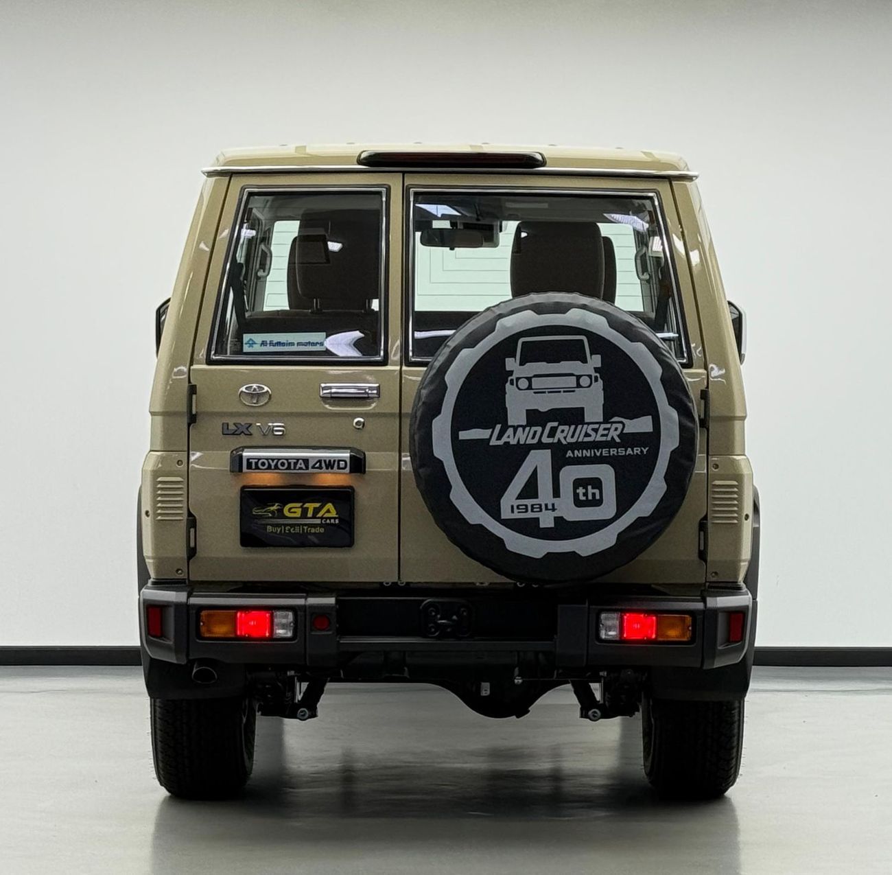 تويوتا لاند كروزر 70 2025 Toyota Land Cruiser 71 40th Anniversary LX V6 Rare, 3Y Agency Warranty, FSH, GCC