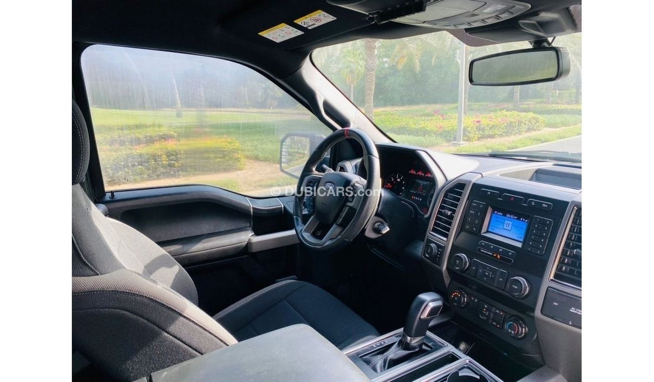 Ford F 150 Raptor Ford raptor 2020 GCC perfect condition under warranty contarct services