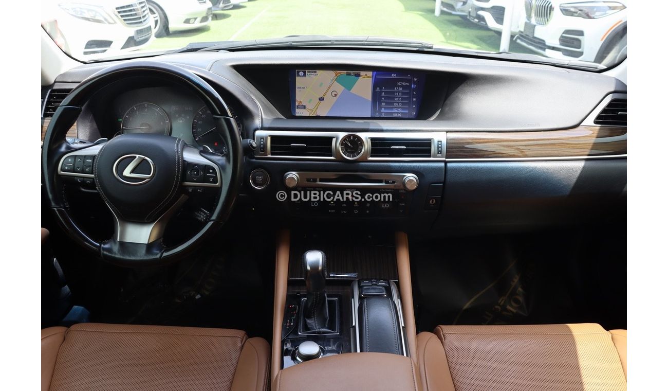 Lexus GS350 Lexus GS350 Platinum / 2016 / GCC / Full