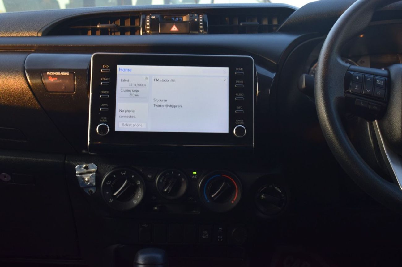 Toyota Hilux GLX 2.8L A/T