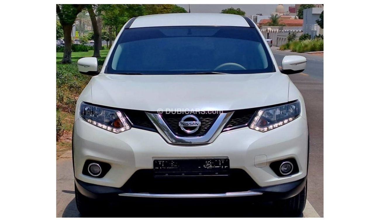 Nissan XTrail SV 2015 2.5L GCC (920x48/-MONTHLY)