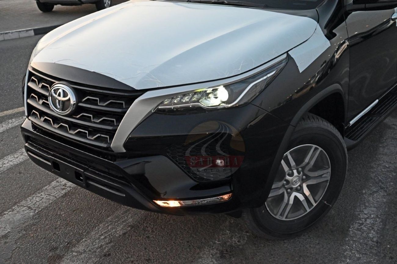 تويوتا فورتونر Toyota Fortuner EXR 2.7L Petrol Automatic