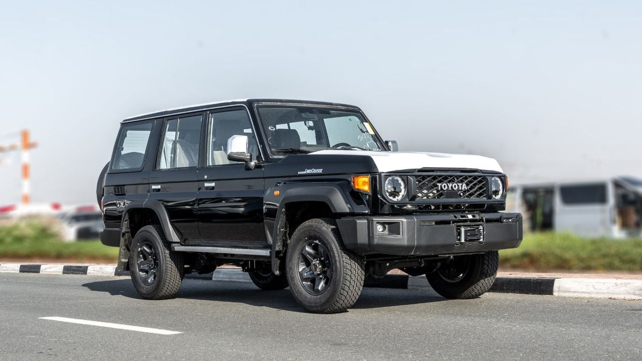 Toyota Land Cruiser 70 2026 Toyota Land Cruiser LC76 4.0L AT Petrol (Black-Brown) With Radar