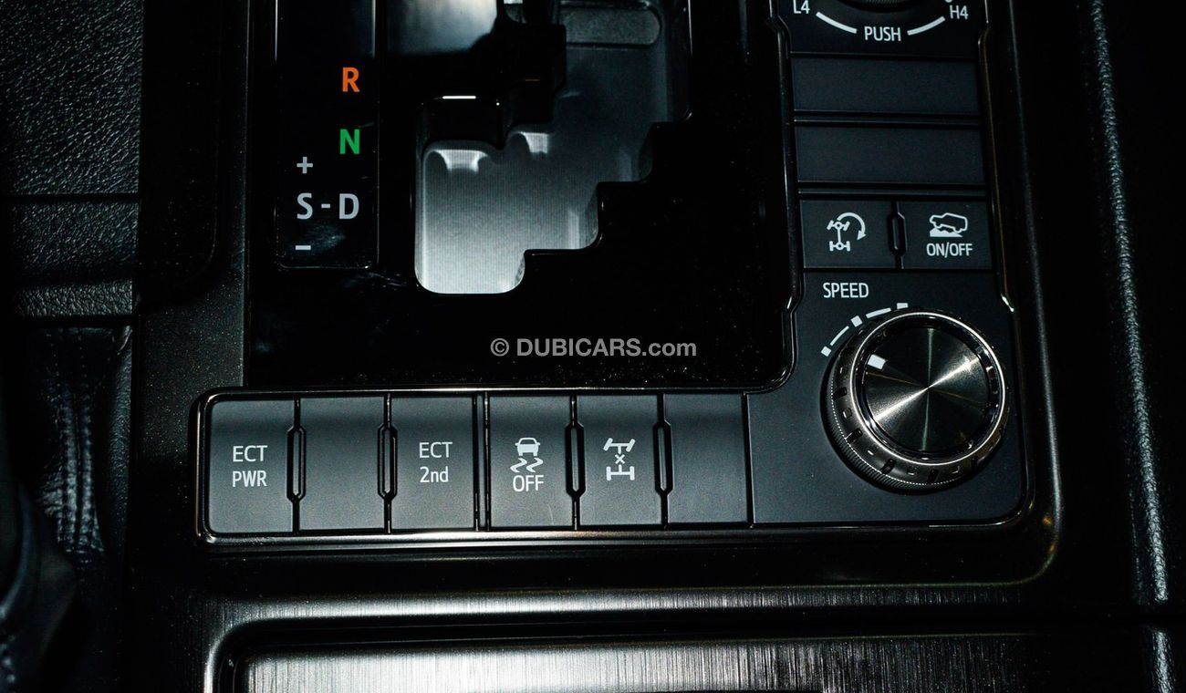 Toyota Land Cruiser GXR