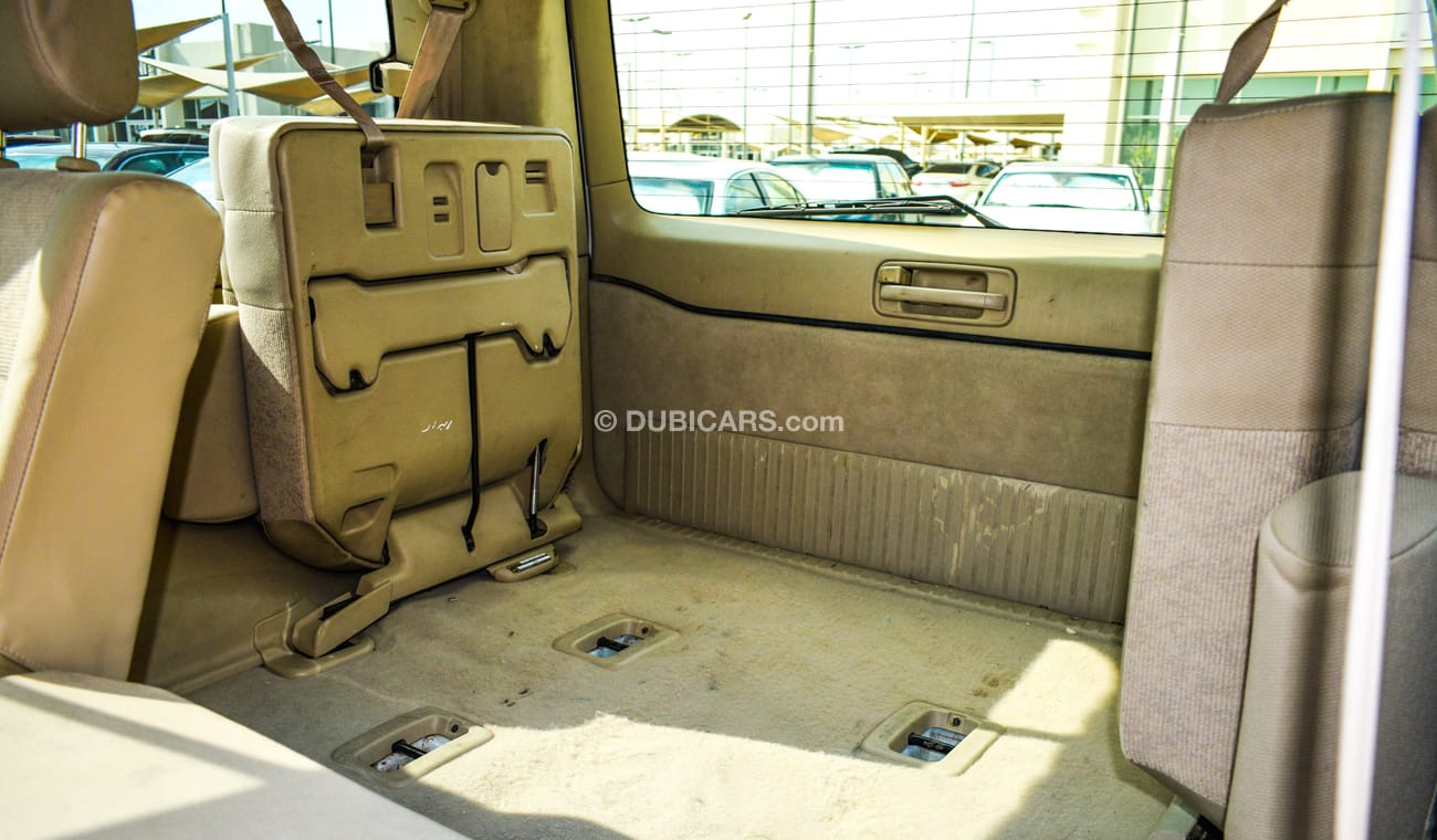 تويوتا لاند كروزر GXR V6