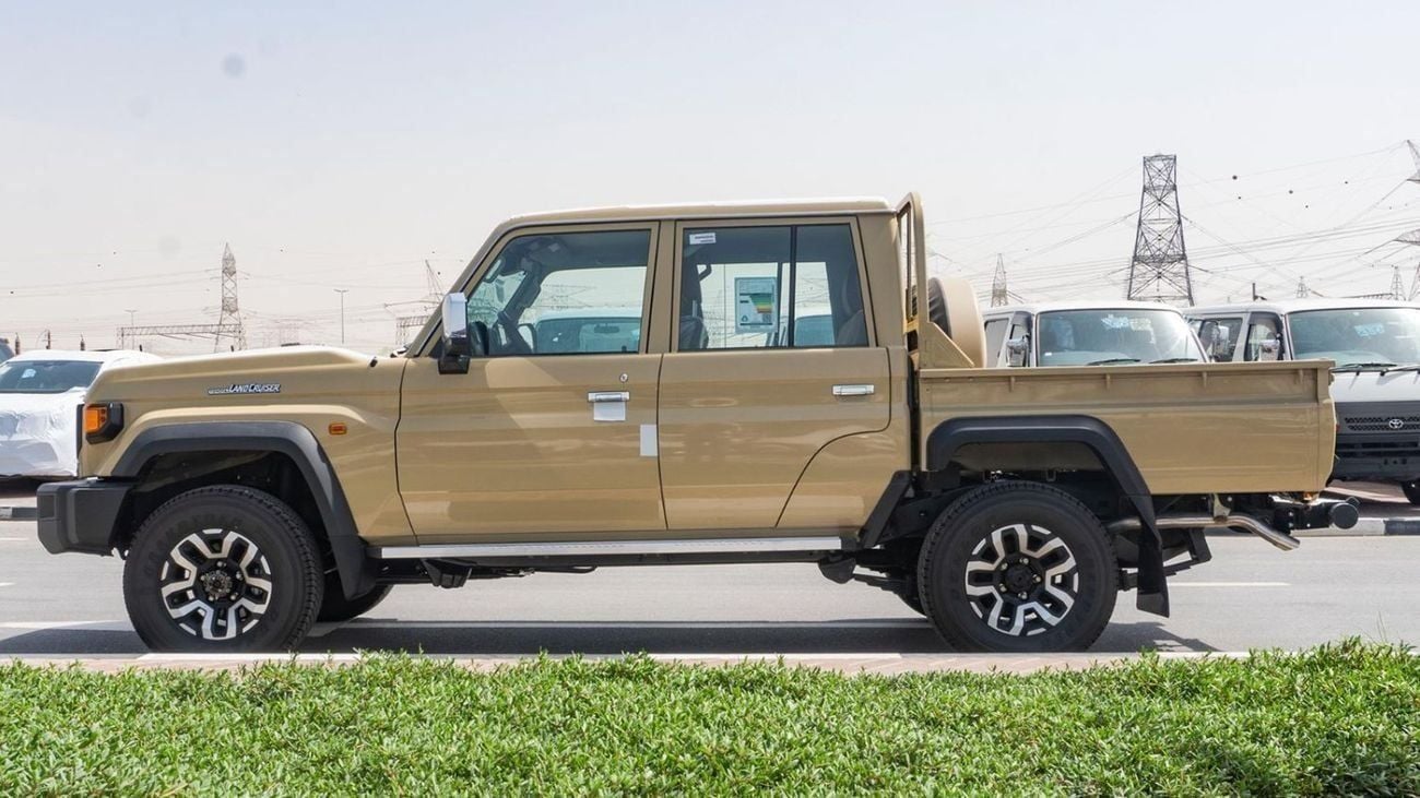 تويوتا لاند كروزر بيك آب 2025 Toyota Land Cruiser LC 79 DC 2.8L AT Diesel Full Option