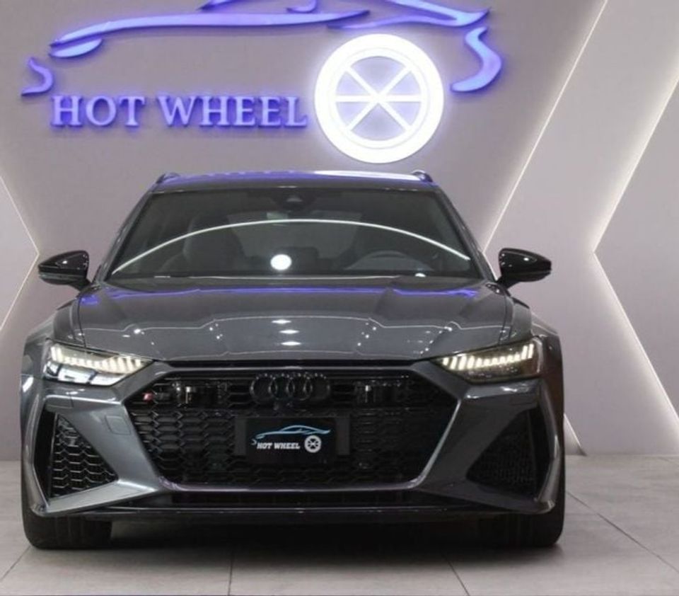 مستعملة أودي RS6 AUDI RS6 2024 للبيع في دبي - 846781